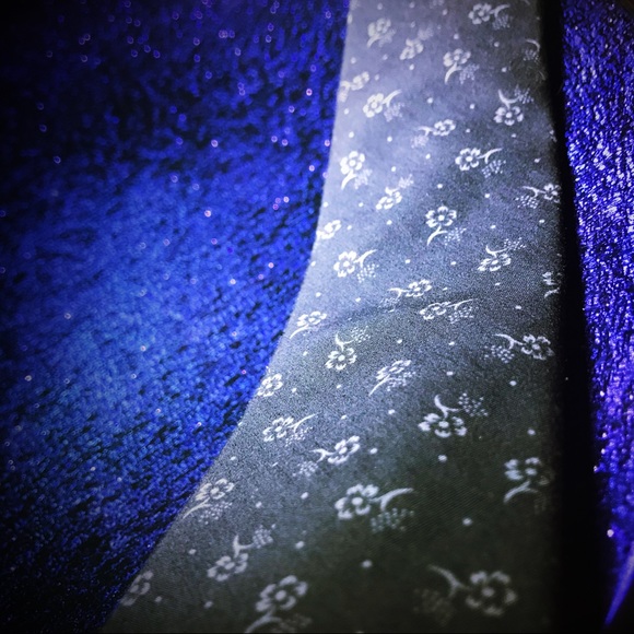 Tie Bar brand neck tie - Picture 3 of 13